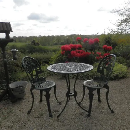 La Petite Cretouffiere - Naturiste - Adult Only * Colombiers-du-Plessis