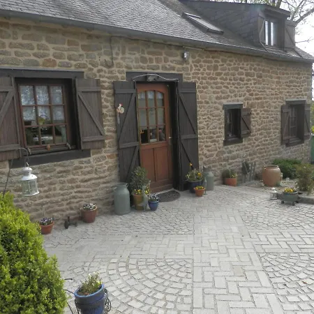 La Petite Cretouffiere - Naturiste - Adult Only * Colombiers-du-Plessis