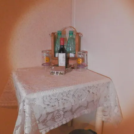 La Petite Cretouffiere - Naturiste - Adult Only *