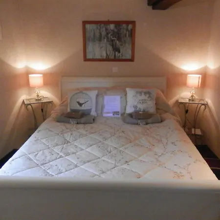 La Petite Cretouffiere - Naturiste - Adult Only Colombiers-du-Plessis