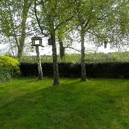 Lpc Naturiste - Adult Only Naturist Bed & Breakfast Colombiers-du-Plessis