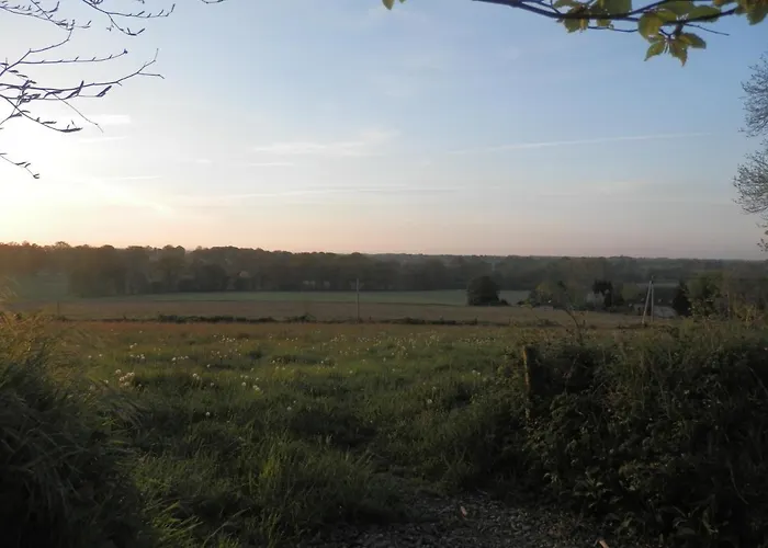 La Petite Cretouffiere - Naturiste - Adult Only Bed & Breakfast